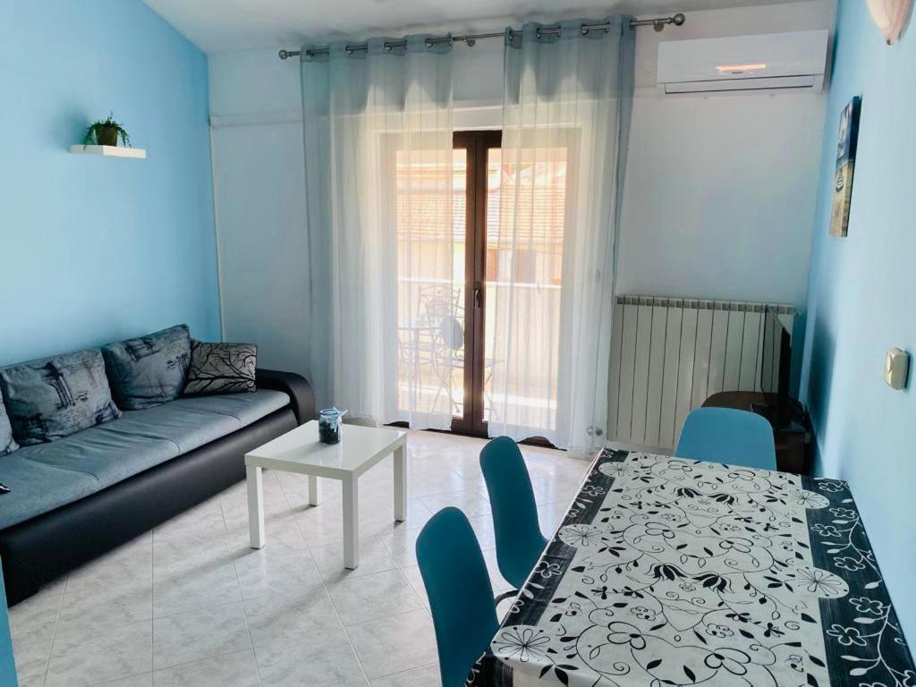 Apartmani Ana Borovac Фунтана Экстерьер фото